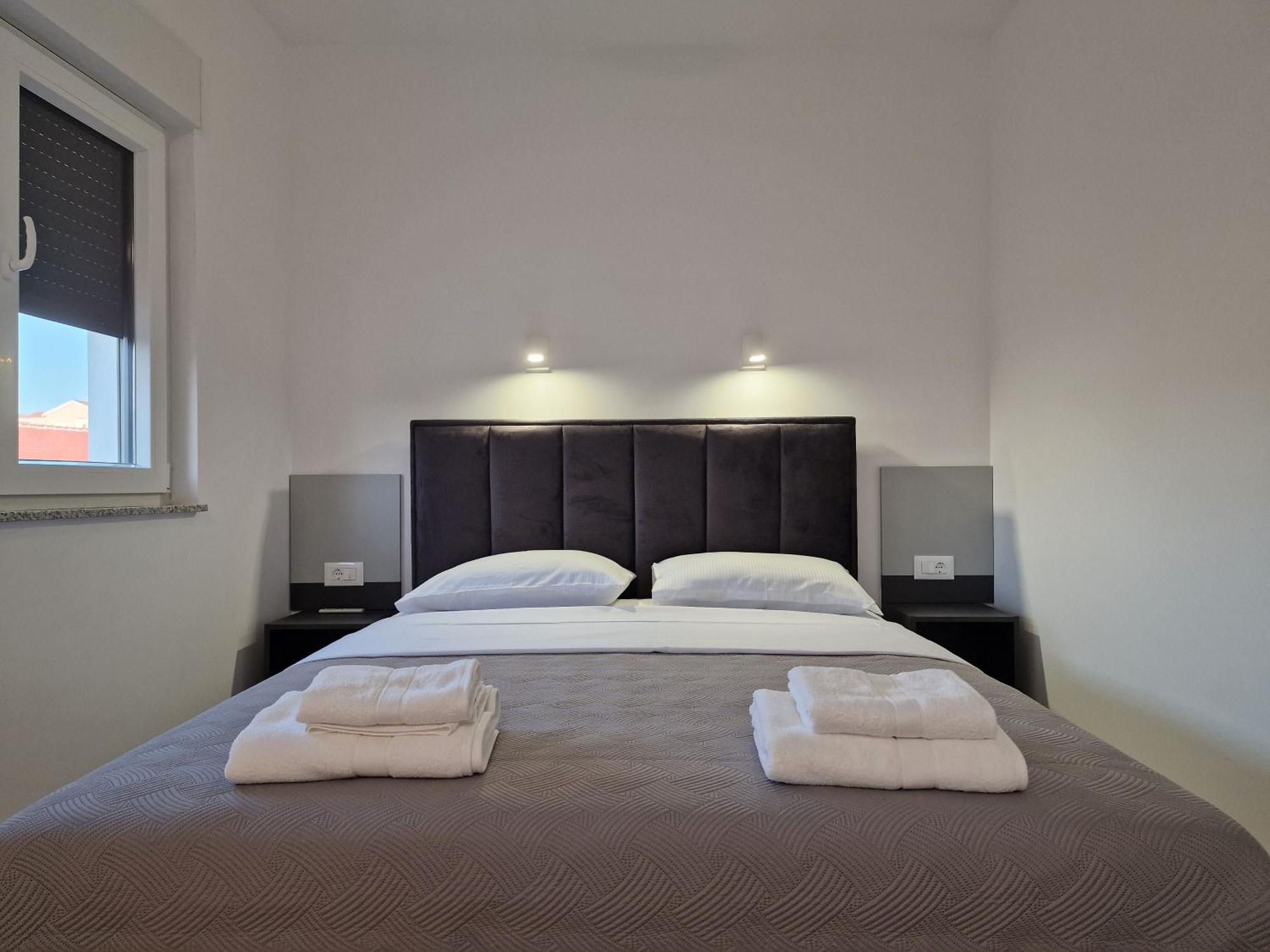 Apartments Okit Vodice Eksteriør billede
